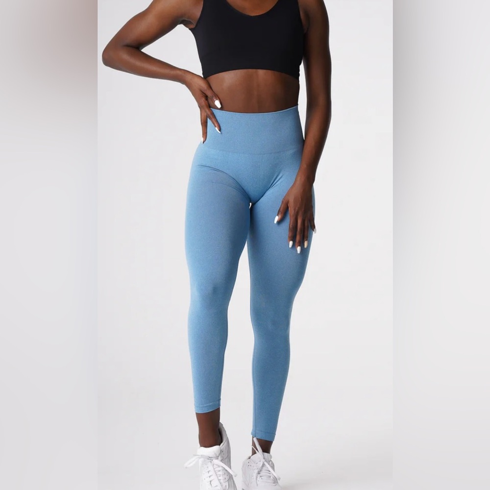 NVGTN Sky Blue Curve Seamless Leggings